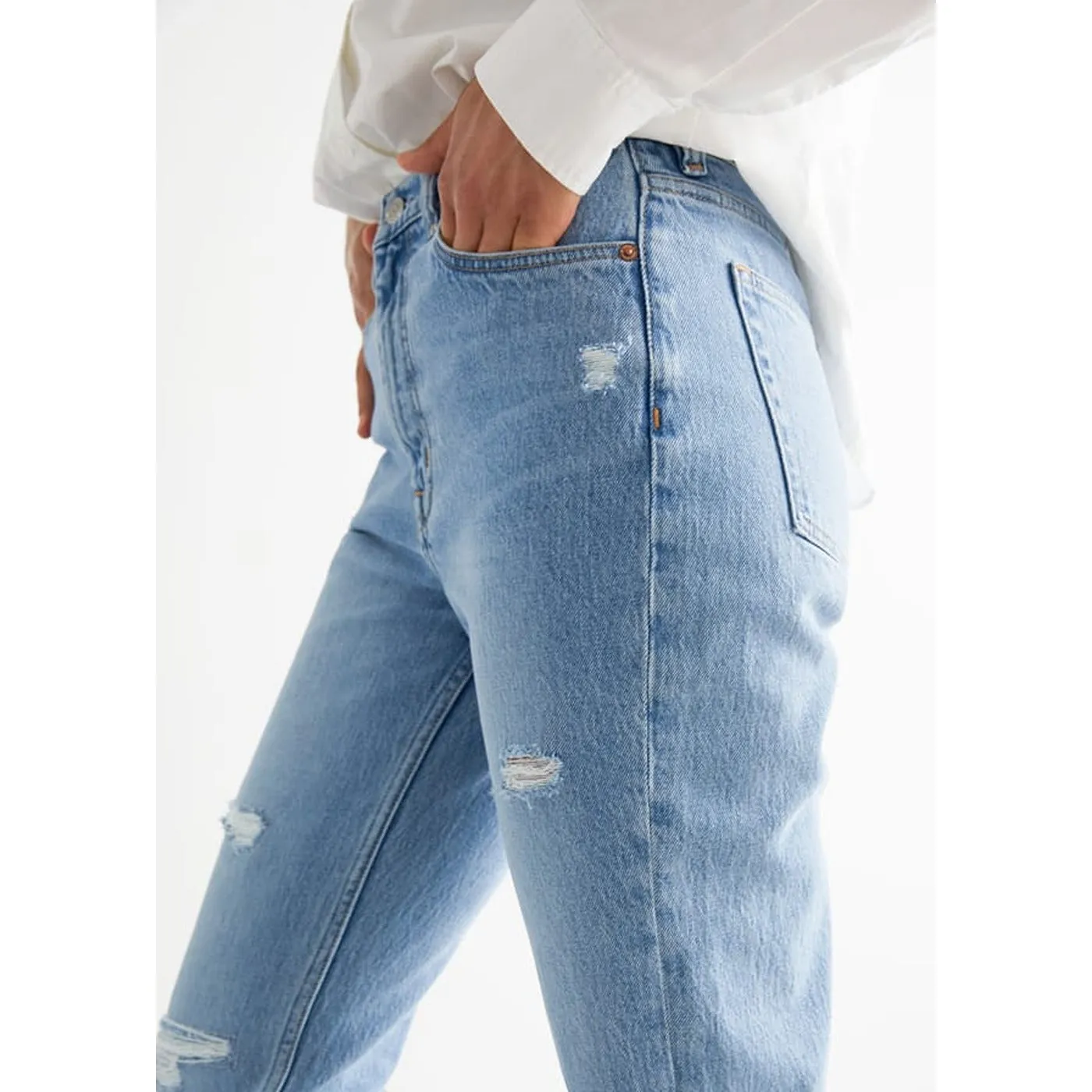 &OS Mid Rise Mom Fit Jeans