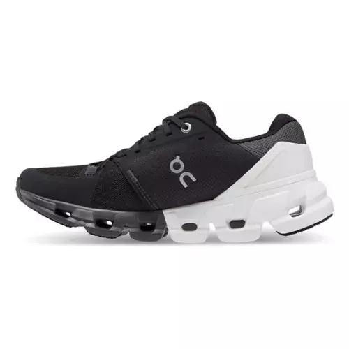 'On Running' Women's Cloudflyer 4 - Black / White